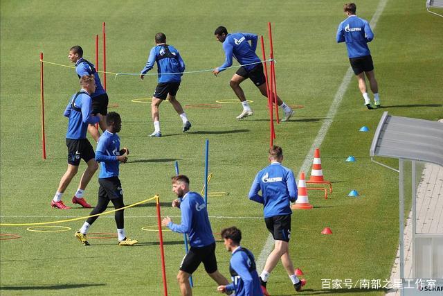 津门虎2-0领先申花！基莱斯低射再下一城，哈达斯送助攻本场传射